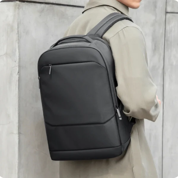 Bolso Ejecutivo Xiaomi Para Laptop 17.3" - Diseño Moderno y Resistente - Color Gris Oscuro - Image 8