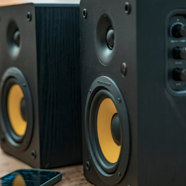 Cornetas Thonet & Vander 340W Bluetooth + Optico + Rca + Aux 3.5Mm Kurbis Cinema Negro - Image 5