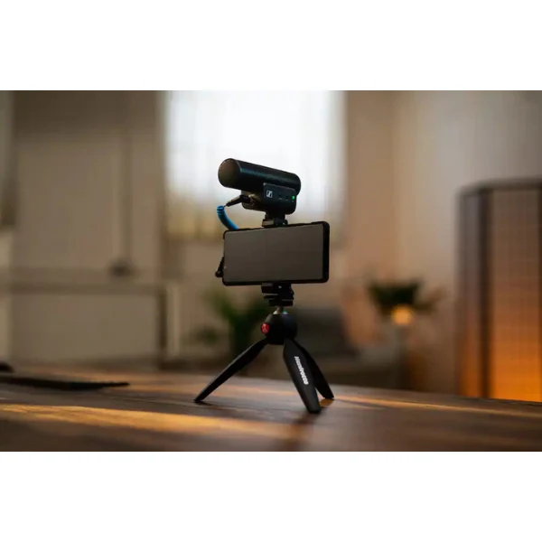 Micrófono Sennheiser Professional MKE 400 + Mobile Kit Directional On-Camera Microphone with Smartphone Clamp & Manfrotto PIXI Mini Tripod - Black - Image 6