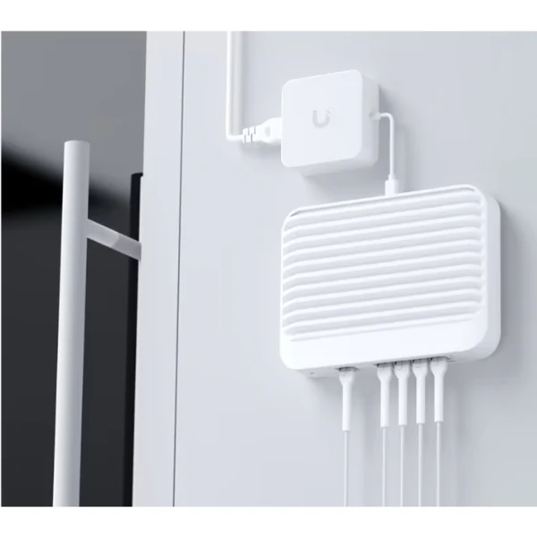 Switch Ubiquiti UniFi Flex XG 4 Puertos 10G Managed Compacto PoE+ USB-C - Image 8
