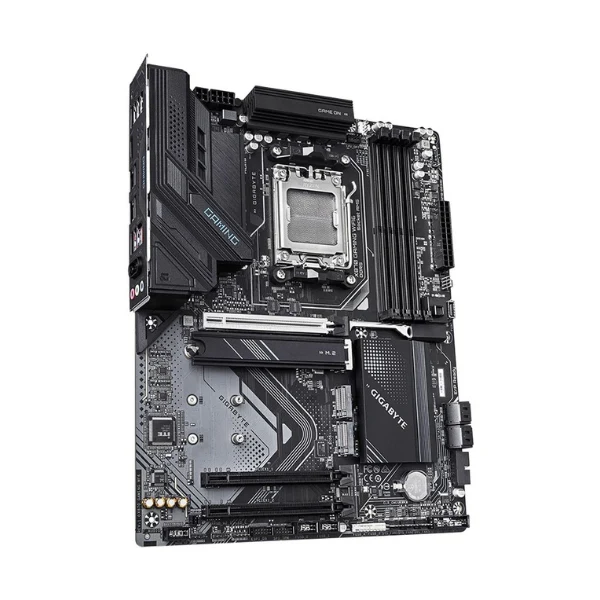 Tarjeta Madre Gigabyte X870 GAMING WIFI6 AMD AM5 ATX - Image 3